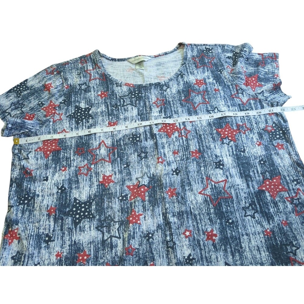 CJ Banks Top Womens XL Red Blue White Stars Short Sleeve Crew Neck T-Shirt - Picture 3 of 8